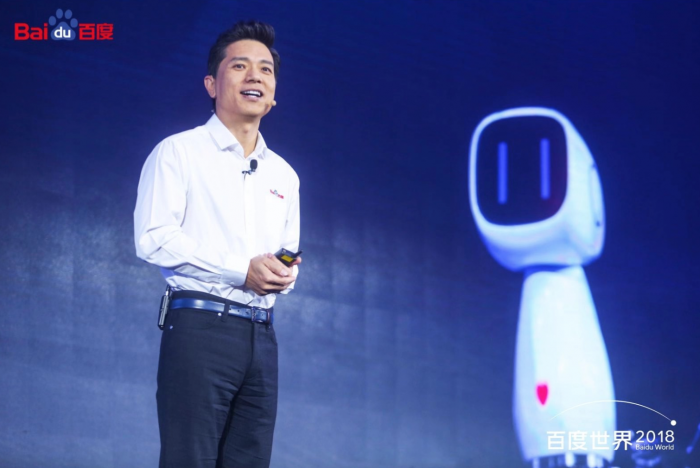 李彦宏：百度接管红绿灯 将减少30-40%等待时间