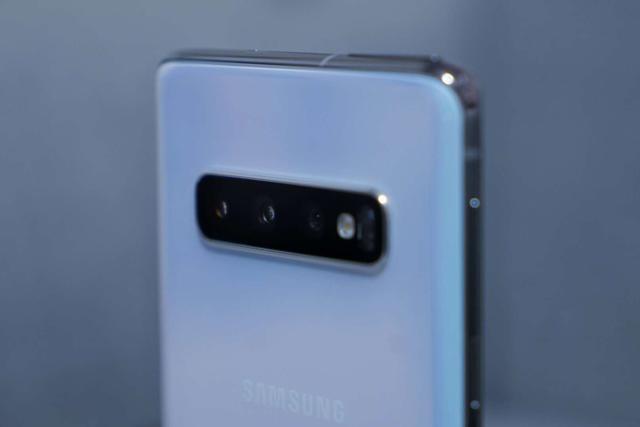 三星Galaxy S10：自家近3年最好的一款旗舰