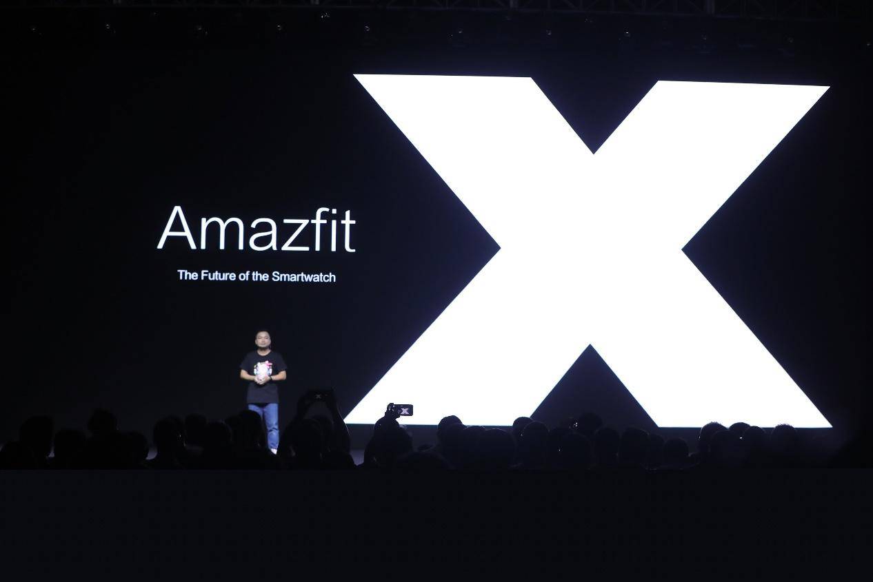 华米概念新品Amazfit X：7天续航+柔性屏+一体化机身