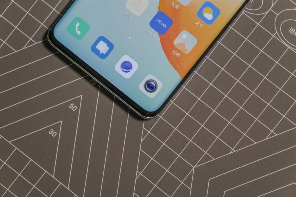 最轻薄潜望式手机 vivo X50 Pro快速评测 值还是不值