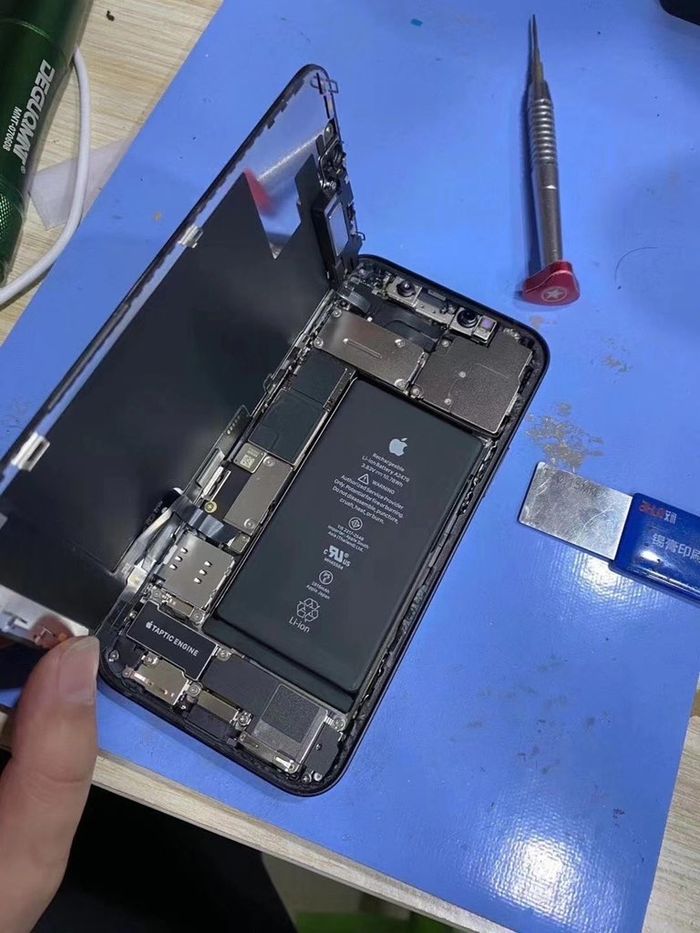 iPhone 12拆解视频曝光：确认高通骁龙X55通讯模组