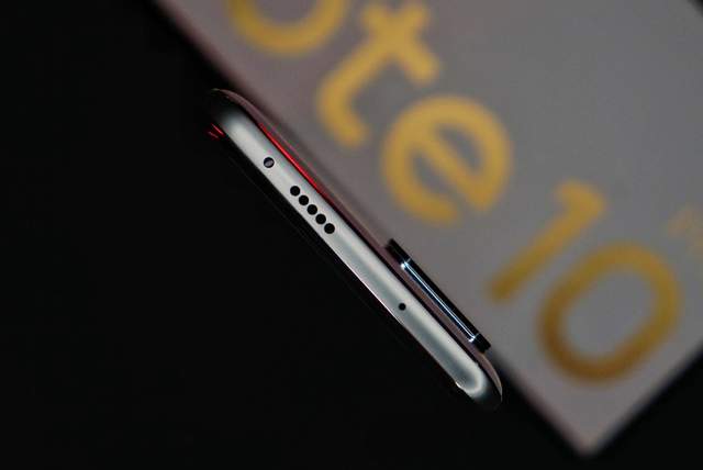 Redmi Note10 Pro评测：天玑1100+67W+高颜后盖