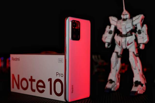 Redmi Note10 Pro评测：天玑1100+67W+高颜后盖