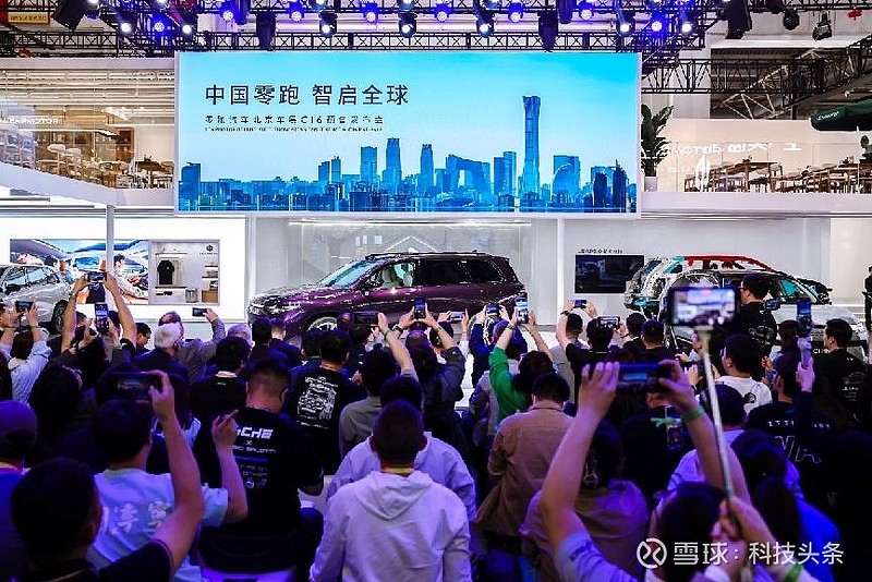 满配最高价不超过20万元，超舒适六座SUV零跑C16登陆2024北京车展